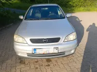 Gebraucht Opel Astra 84 PS (61 kW) 2002 Silber Limousine