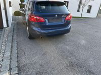 Gebraucht BMW 218 Active Tourer Sport Line 150 PS (110 kW) 2015 Blau Van / Kleinbus