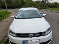 Usado VW Jetta 105 HP (77 kW) 2012 Branco Sedan