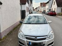 Gebraucht Opel Astra 104 PS (76 kW) 2007 Silber Limousine