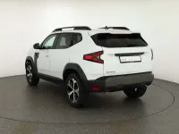 Neu Dacia Duster 131 PS (96 kW) 2025 Arktisweiss SUV