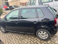 Gebraucht VW Polo 75 PS (55 kW) 2006 Schwarz Kleinwagen