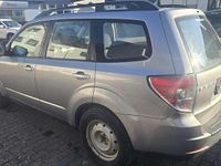 Gebraucht Subaru Forester Comfort 150 PS (110 kW) 2010 Steel silver (m) SUV