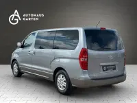 Gebraucht Hyundai H-1 170 PS (125 kW) 2015 Grau Van / Kleinbus