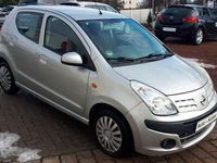Gebraucht Nissan Pixo 68 PS (50 kW) 2012 Silber Kleinwagen