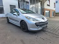 Gebraucht Peugeot 207 CC Filou 120 PS (88 kW) 2007 Aluminiumgrau/metallic Cabrio