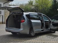 Gebraucht Chrysler Pacifica 290 PS (213 kW) 2017 Silber Van / Kleinbus