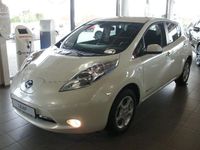 Gebraucht Nissan Leaf Acenta 80 kW (109 PS) 2016 Weiß metallic Kleinwagen