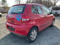Gebraucht VW Fox Basis 54 PS (39 kW) 2006 Rot Kleinwagen