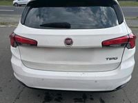 Gebraucht Fiat Tipo 120 PS (88 kW) 2016 Weiß Kombi