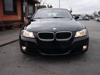 Gebraucht BMW 318 143 PS (105 kW) 2010 Schwarz Kombi