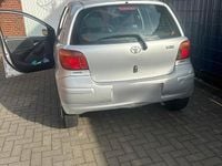 Gebraucht Toyota Yaris 87 PS (63 kW) 2004 Kleinwagen
