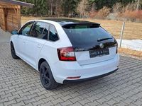 Gebraucht Skoda Rapid Cool Edition 116 PS (85 kW) 2015 Weiß Kleinwagen
