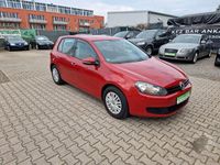 Gebraucht VW Golf VI Trendline 86 PS (63 kW) 2011 Rot Kleinwagen