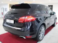 Gebraucht Porsche Cayenne S 382 PS (280 kW) 2015 Tiefschwarz SUV