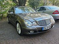 Gebraucht Mercedes E280 190 PS (139 kW) 2007 Andere farben Limousine