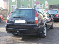 Gebraucht Ford Mondeo Ghia 131 PS (96 kW) 2005 Pantherschwarz metallic Kombi