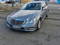 Gebraucht Mercedes E220 170 PS (125 kW) 2011 Grau Kombi