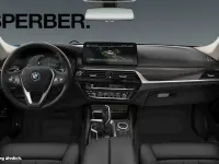 Gebraucht BMW 530e 292 PS (214 kW) 2023 Grau Limousine