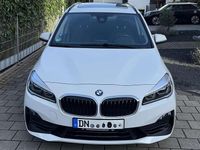 Gebraucht BMW 220 Advantage 192 PS (141 kW) 2022 Weiß Kombi