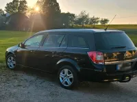 Gebraucht Opel Astra 115 PS (84 kW) 2010 Schwarz Kombi