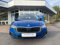 Gebraucht Skoda Octavia 116 PS (85 kW) 2023 Raceblau metallic (metallic) Kombi