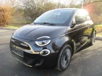 Gebraucht Fiat 500e 86 kW (118 PS) 2023 Schwarz Limousine