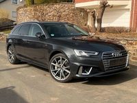 Gebraucht Audi A4 S-Line 231 PS (169 kW) 2019 Grau Kombi