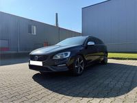 Gebraucht Volvo V60 R-Design 220 PS (161 kW) 2015 Schwarz Kombi