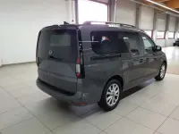 Gebraucht VW Caddy Maxi Life 122 PS (89 kW) 2022 Indiumgrau metallic Van / Kleinbus