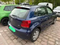 Gebraucht VW Polo 75 PS (55 kW) 2014 Blau Kleinwagen