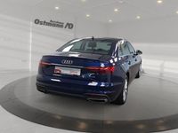 Gebraucht Audi A4 204 PS (150 kW) 2022 Navarrablau metallic Limousine