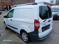 Gebraucht Ford Transit 101 PS (74 kW) 2022 Weiß Van / Kleinbus