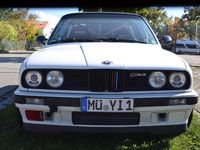 Gebraucht BMW 325 340 PS (250 kW) 1990 Weiß Coupé
