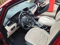 Gebraucht BMW 220 Gran Tourer 190 PS (139 kW) 2016 Rot Van / Kleinbus