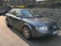 Second-hand Audi A4 130 CP (95 kW) 2004 Gri Berlinǎ