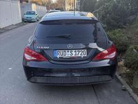 Gebraucht Mercedes CLA180 122 PS (89 kW) 2018 Schwarz Limousine