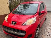 Gebraucht Peugeot 107 68 PS (50 kW) 2009 Rot Kleinwagen
