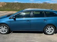 Gebraucht Toyota Auris 132 PS (97 kW) 2019 Blau Kleinwagen