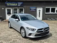 Gebraucht Mercedes A180 116 PS (85 kW) 2022 Silber Limousine