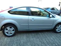 Gebraucht Ford Focus Titanium 125 PS (91 kW) 2006 Silber Limousine