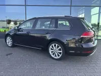 Gebraucht VW Golf VII Highline 131 PS (96 kW) 2017 Schwarz Kombi
