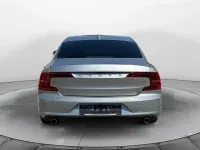 Gebraucht Volvo S90 Momentum 250 PS (183 kW) 2018 Grau Limousine