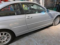 Gebraucht BMW 320 170 PS (125 kW) 2005 Silber Coupé