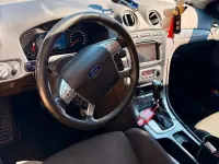 Gebraucht Ford Mondeo 163 PS (119 kW) 2012 Beige Kombi