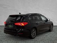 Gebraucht Ford Focus ST-Line 155 PS (114 kW) 2022 Obsidianschwarz Kombi