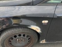 Usata Seat Leon 140 CV (102 kW) 2004 Nero Utilitaria