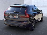 Gebraucht Volvo XC60 Plus 250 PS (183 kW) 2025 Platinum grey / (metallic) SUV
