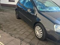 Gebraucht VW Golf V 75 PS (55 kW) 2004 Schwarz Kleinwagen