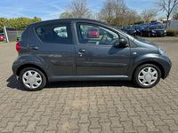 Gebraucht Toyota Aygo Basis 68 PS (50 kW) 2007 Grau Kleinwagen